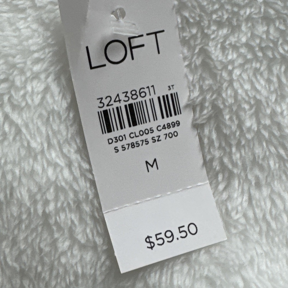 Loft Sherpa Sweatshirt‎ White With Stars Size Medium NWT Original Price $59.50 - Picture 4 of 6